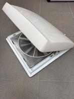 Thule dakventilator elektrisch 40 x 40, Ophalen of Verzenden, Zo goed als nieuw