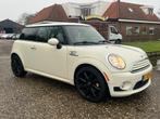 Mini Mini 1.4 One, Voorwielaandrijving, Gebruikt, 4 stoelen, Wit