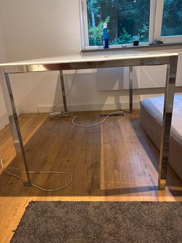 Ikea Melkglas Tafel/Bureau Chroom - 85x135x73cm beschikbaar voor biedingen