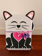 Kerst Surprise   Zilverkleurige Kat met hartje, Ophalen of Verzenden, Nieuw