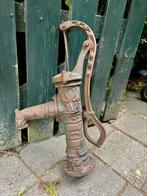 Antieke gietijzeren waterpomp, Tuin en Terras, Waterpompen, Ophalen, Gebruikt, Handmatig, Overige typen