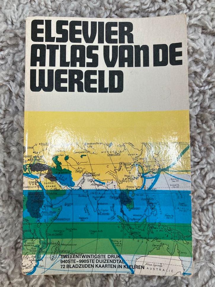 Elsevier Atlas van de Wereld, Boeken, Atlassen en Landkaarten, Gelezen, Overige atlassen, Wereld, 1800 tot 2000, Ophalen of Verzenden