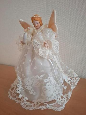 Kerst engel met verlichting  beschikbaar voor biedingen