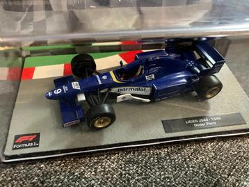 39770: Ligier JS43 - Olivier Panis - 1996 - Atlas 1:43 beschikbaar voor biedingen