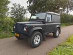 Land Rover Defender 90 td5 zwart mert nieuwe APK, Auto's, Stof, 2495 cc, Origineel Nederlands, Particulier