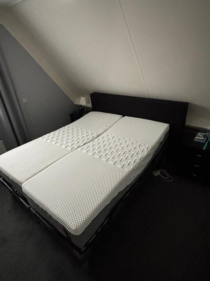 Luxe tweepersoons bed ~PRIJS VERLAAGD!, Huis en Inrichting, Slaapkamer | Matrassen en Bedbodems, Zo goed als nieuw, 160 cm, 200 cm