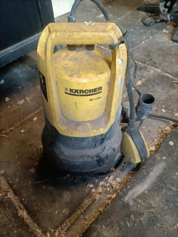 Kärcher SP 1 Dirt Dompelpomp - Gebruikt, Doe-het-zelf en Verbouw, Reinigingsmachines, Gebruikt, Waterstofzuiger, Ophalen of Verzenden