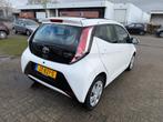 Toyota Aygo 1.0 VVT-i x-wave, Auto's, Toyota, Voorwielaandrijving, Gebruikt, Euro 6, Start-stop-systeem