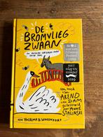 Arend van Dam - De bromvliegzwaan, Ophalen of Verzenden, Zo goed als nieuw, Arend van Dam