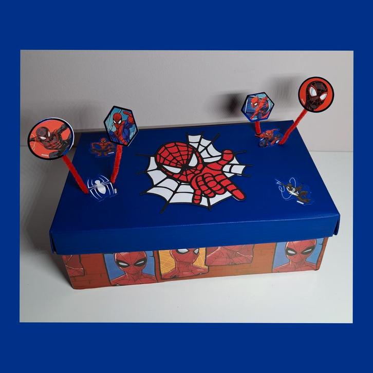 Spiderman Sinterklaas Surprise Doos, Diversen, Sinterklaas, Nieuw, Ophalen of Verzenden