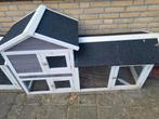 3 lieve konijnen + 2 ruime konijnen kooien, Kooi, 110 cm of meer, Zo goed als nieuw, Konijn