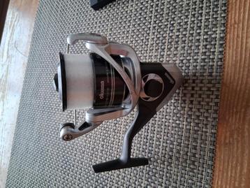 Super mooie en stevige molen met lijn beschikbaar voor biedingen