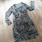 tricot jurk, grijs/zwart/creme mt. L, Zwart, Maat 42/44 (L), Ophalen of Verzenden, Knielengte