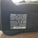 ZGAN. Nikon MB-N12 batterij grip voor Nikon Z8, Ophalen of Verzenden, Zo goed als nieuw, Oplaadbaar