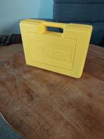 Knex met koffer, Ophalen