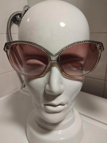 Vintage 70's dames zonnebril van Mannequin beschikbaar voor biedingen