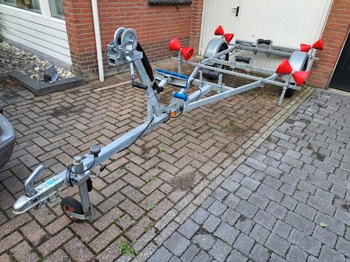 Rubberboot trailer kantel trailer, Watersport en Boten, Rubberboten, Gebruikt, Overige merken, Minder dan 70 pk, Benzine, Ophalen