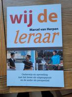 Marcel van Herpen - Wij de leraar, Ophalen of Verzenden, Alpha, Zo goed als nieuw, HBO