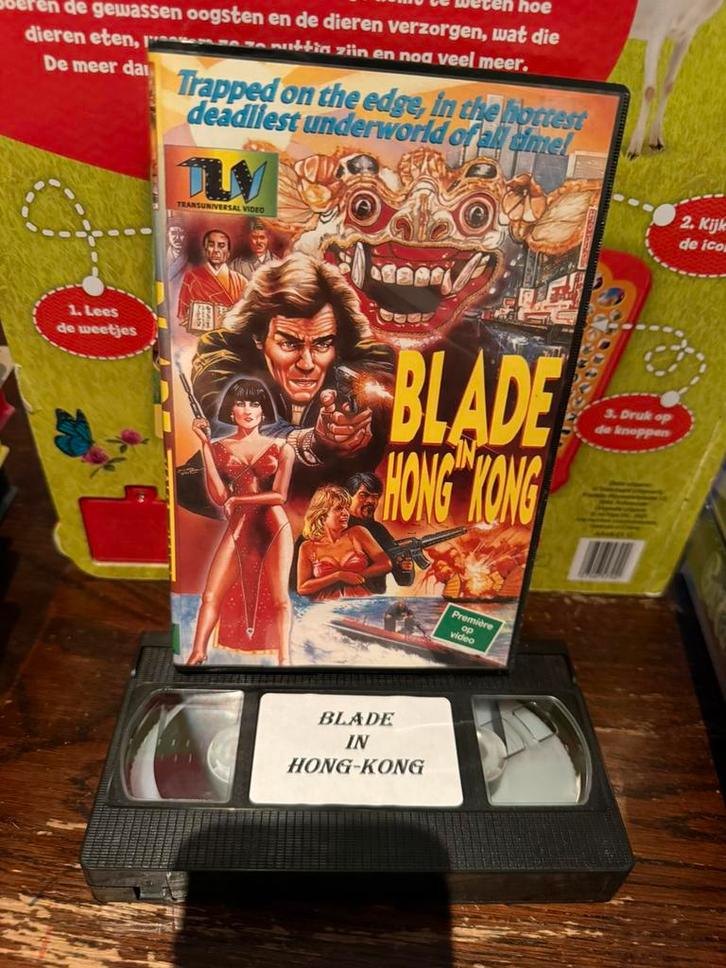 Blade of Hong Kong - VHS, Cd's en Dvd's, VHS | Film, Gebruikt, Actie en Avontuur, Vanaf 16 jaar, Verzenden