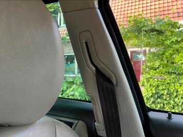GEZOCHT: gordel-sleuf / Volvo V70 (2007) beschikbaar voor biedingen