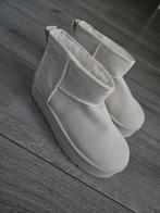 Beige Enkellaarsjes - Maat Onbekend, Beige, Lage of Enkellaarzen, Ophalen of Verzenden, Onbekend