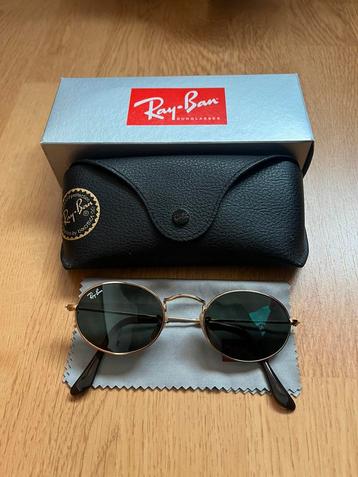 Ray-Ban Oval Zonnebril beschikbaar voor biedingen