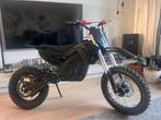 Zeer nette electrische crosser, Fietsen en Brommers, Minibikes, Midibikes en Pitbikes, Ophalen of Verzenden, Zo goed als nieuw