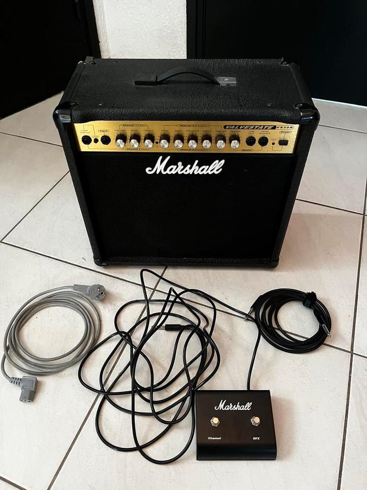 Marshall Valvestate VS30R incl. switchbox en kabels, Muziek en Instrumenten, Versterkers | Bas en Gitaar, Gebruikt, Gitaar, Minder dan 50 watt