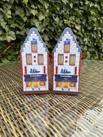 Twee Leonidas Delfts Blauw Huisjes | bewaarblikken, Verzamelen, Blikken, Ophalen of Verzenden, Zo goed als nieuw, Overige