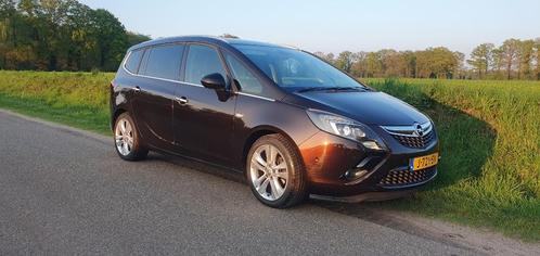 Opel Zafira Tourer 7 pers. NIEUWE MOTOR 18.000km, Auto's, Opel, Particulier, Zafira, Achteruitrijcamera, Bochtverlichting, Climate control