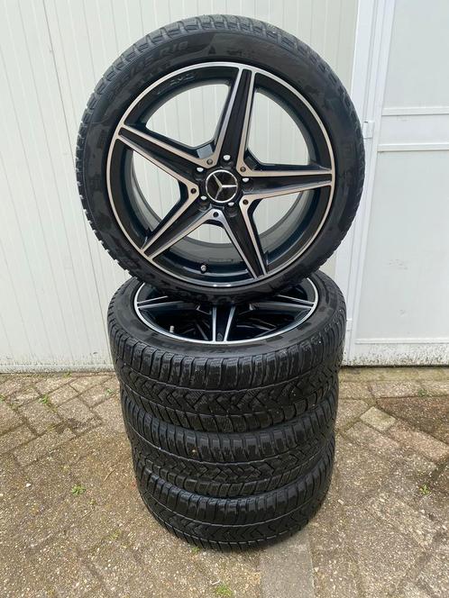 Orgineel Mercedes AMG winterbandenset, Auto-onderdelen, Banden en Velgen, Banden en Velgen, Winterbanden, 18 inch, 225 mm, Ophalen