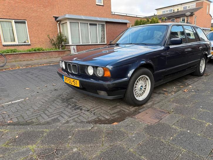 Bmw e34 touring 520i, Auto's, BMW, Particulier, 5-Serie, Centrale vergrendeling, Sportstoelen, Trekhaak, Benzine, Euro 2, Stationwagon
