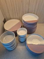 8-delig Servies - Compleet en Stijlvol!, Ophalen of Verzenden, Zo goed als nieuw, Effen, Aardewerk