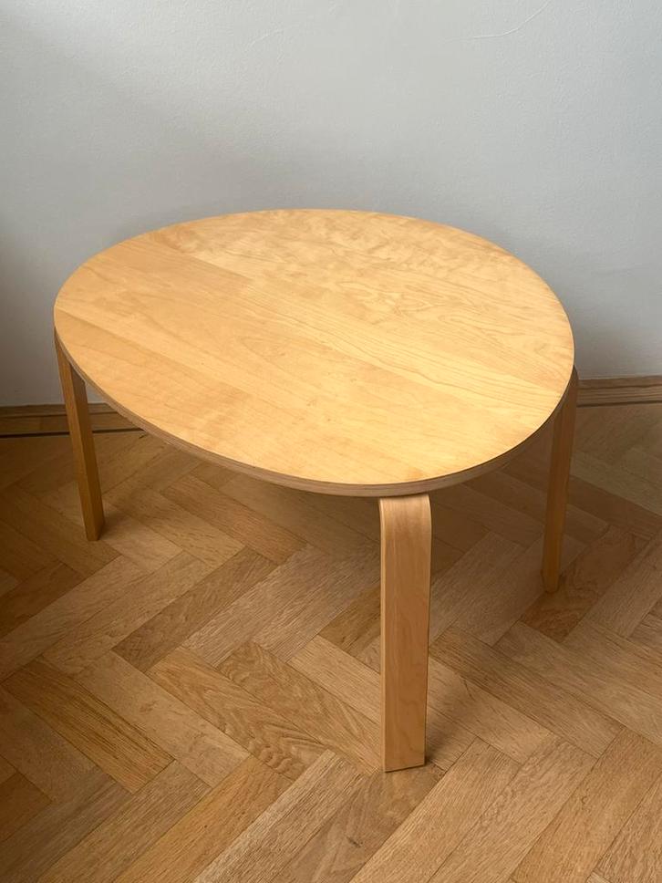 Ikea Svalsta bijzettafel - ook ophalen in Rotterdam, Huis en Inrichting, Tafels | Bijzettafels, Zo goed als nieuw, Overige vormen