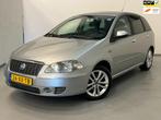 Fiat Croma 2.2-16V Emotion / Aut / Clima / NL-auto / Trekhaa, Stof, Gebruikt, Zwart, 4 cilinders