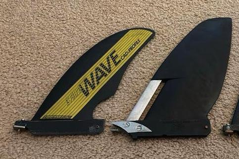 Windsurf vinnen set, slalom wave en HiFly Weedbuster, Watersport en Boten, Windsurfen, Zo goed als nieuw, Overige typen, Minder dan 250 cm