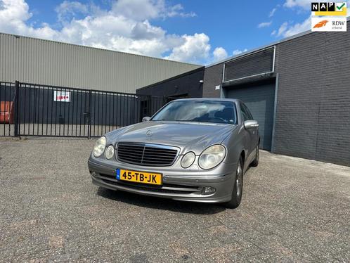 Mercedes-Benz E-klasse 220 CDI Avantgarde Select Aut. Clima, Auto's, Mercedes-Benz, Bedrijf, Te koop, E-Klasse, ABS, Airbags, Airconditioning