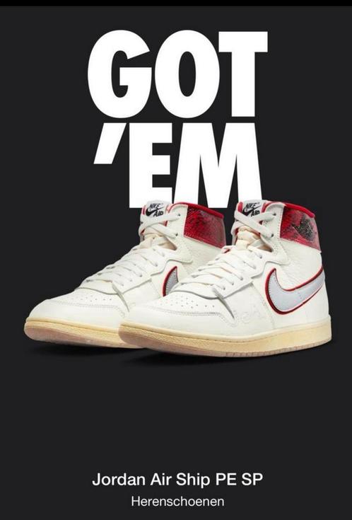 Jordan Air Ship Awake NY University Red maat 43, Kleding | Heren, Schoenen, Nieuw, Sneakers of Gympen, Wit, Ophalen of Verzenden