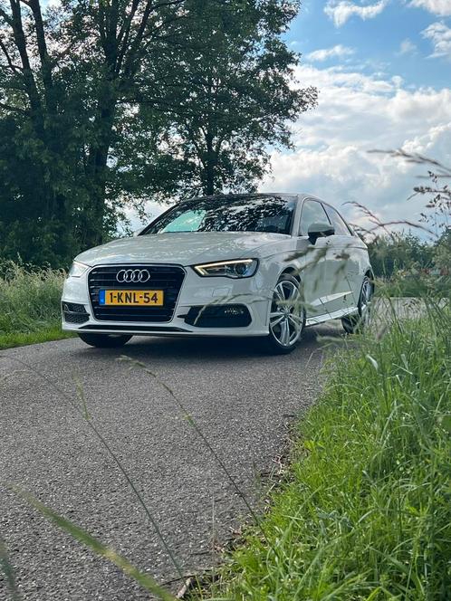 Audi A3 1.4 TFSI Ambit. Pro 3x S-line pano, Auto's, Audi, Particulier, A3, ABS, Airbags, Airconditioning, Apple Carplay, Bluetooth
