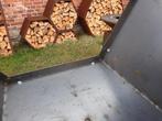 2021 Cortenstalen houtopslag in honingraat vorm., Blokken, Overige houtsoorten, Verzenden