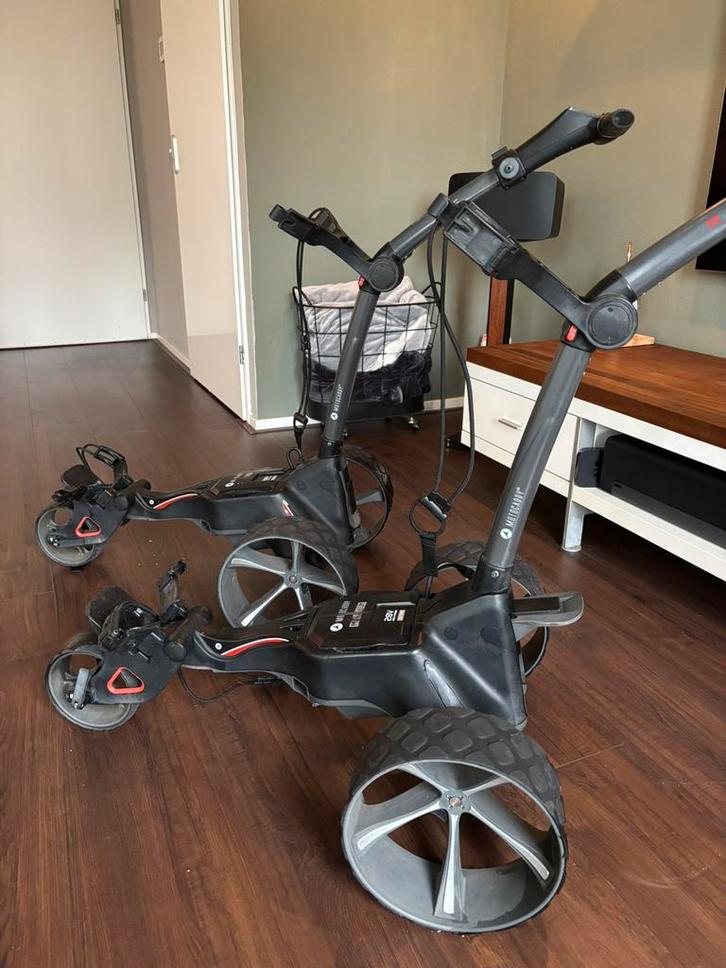 2 x motocaddy M1 DHC (prijs per stuk), Sport en Fitness, Golf, Zo goed als nieuw, Golfkar, Ophalen