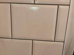Gezocht: Sphinx tegel 20 x 25 vanille, Doe-het-zelf en Verbouw, Ophalen of Verzenden, Zo goed als nieuw, 20 tot 40 cm, Minder dan 5 m²