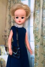 Lange vintage avondjurk voor Sindy Fleur Barbie (excl. pop), Ophalen of Verzenden, Gebruikt, Kleertjes