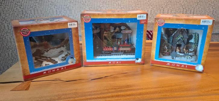 Mooie kersthuisjes Lumineo., Diversen, Kerst, Zo goed als nieuw, Ophalen