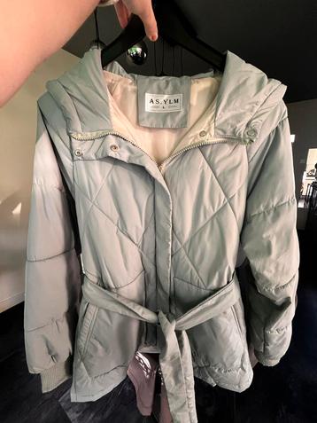 Jas - Maat M beschikbaar voor biedingen