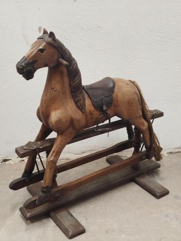 Prachtig oud brocante handgeschilderd houten schommelpaard beschikbaar voor biedingen