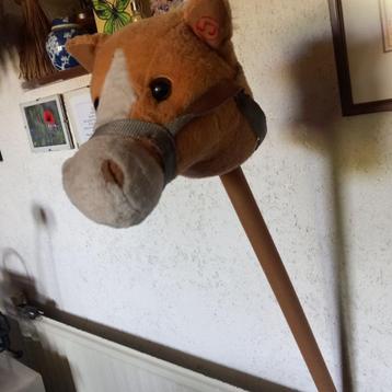 stokpaardje , met / zonder geluid beschikbaar voor biedingen