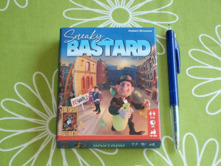 Sneaky Bastard - snel tactisch kaartspel, Hobby en Vrije tijd, Gezelschapsspellen | Kaartspellen, Zo goed als nieuw, Een of twee spelers