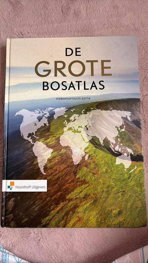 De grote bosatlas, Boeken, Atlassen en Landkaarten, Zo goed als nieuw, Bosatlas, Wereld, 2000 tot heden, Ophalen of Verzenden