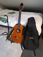Gitaar met standaard, draagriem en gitaarhoes, compleet., Ophalen, Zo goed als nieuw, Klassieke of Spaanse gitaar